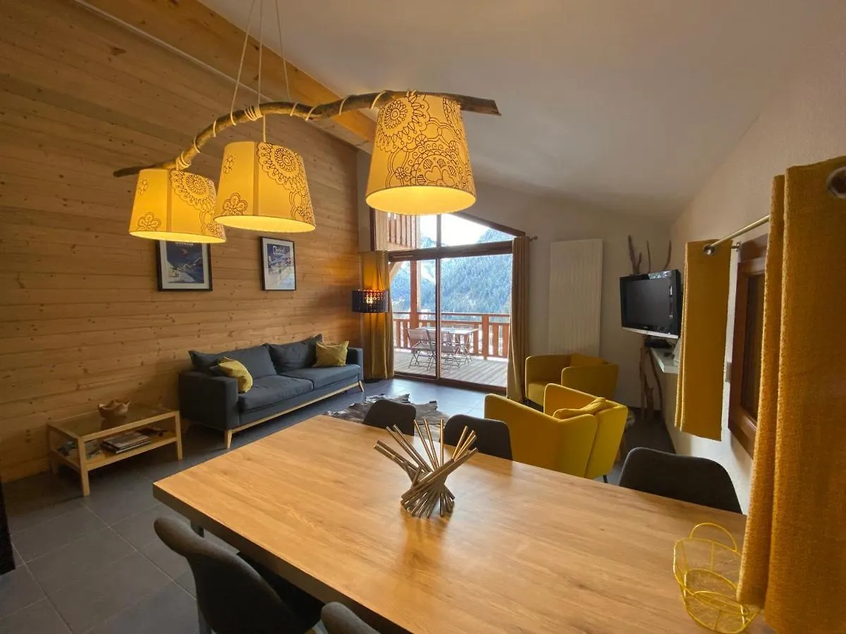 Appartement 2E Etage Proche Centre, 3€/Jour Multi Pass, 2 Ch., Balcon Sud, Garage Prive, Chatel - Fr-1-693-33 Apartment
